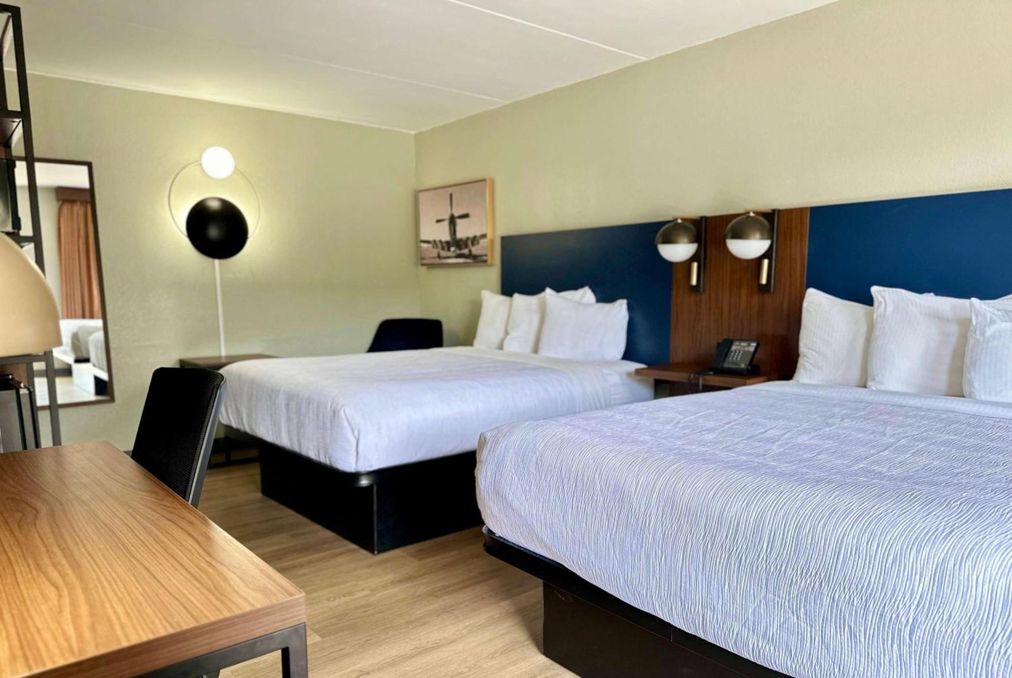 La Quinta Inn By Wyndham Huntsville Research Park Buitenkant foto