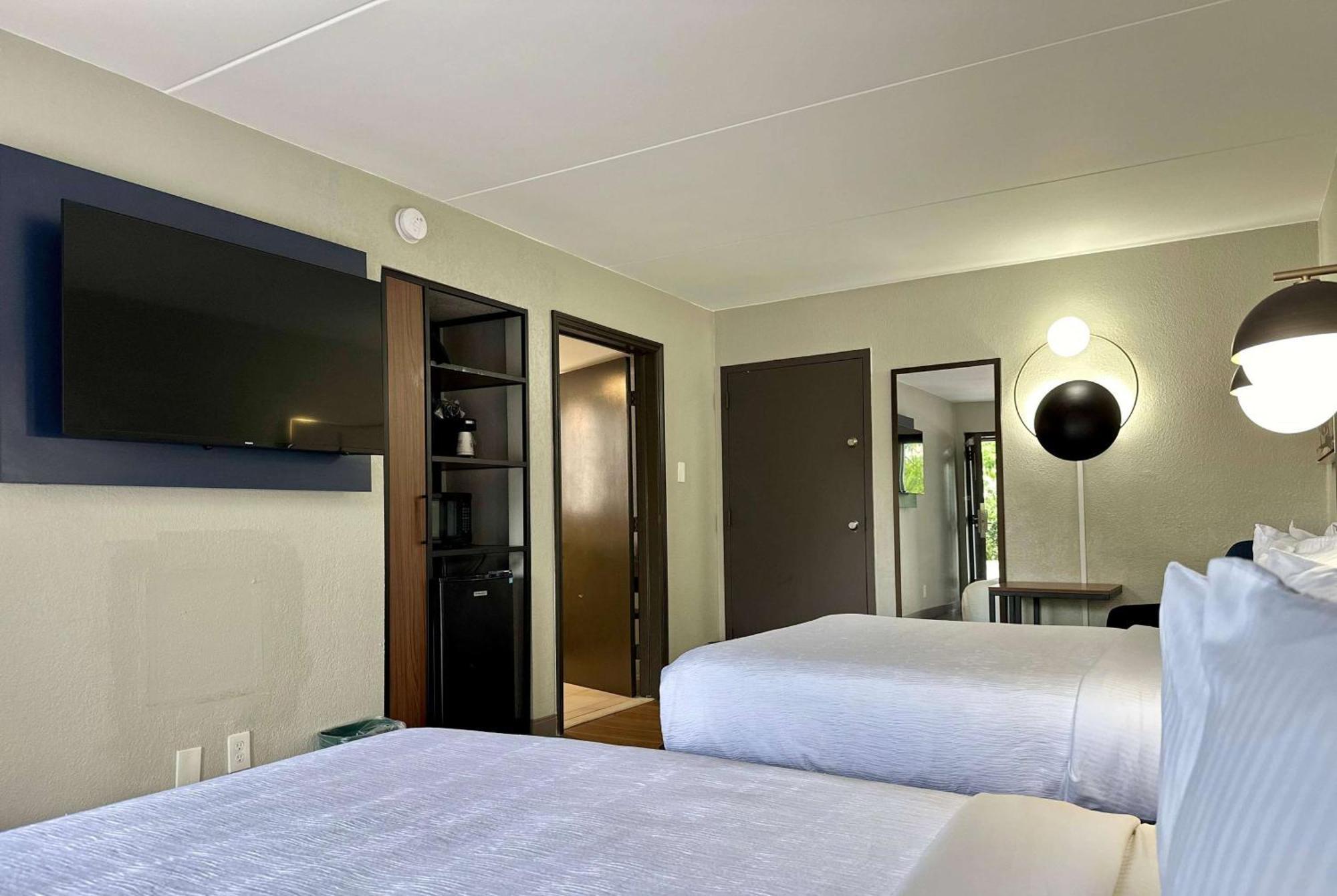 La Quinta Inn By Wyndham Huntsville Research Park Buitenkant foto